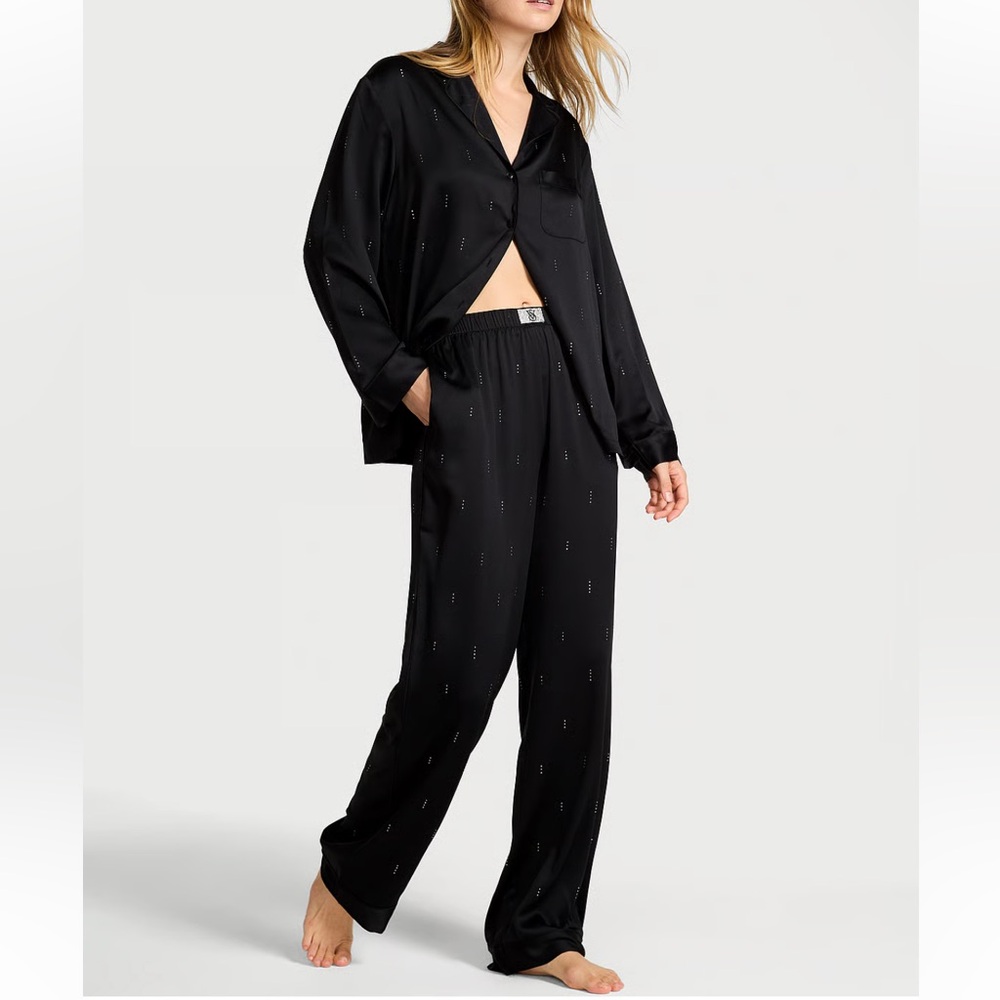 Women's Victoria Secret Black Satin Pajama crystal set size XS short New